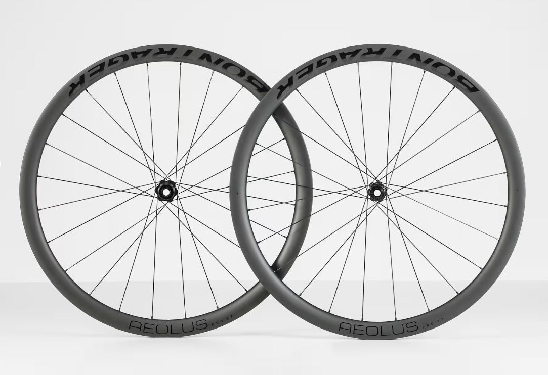 最終価格 BONTRAGER ボントレガー AEOLUS PRO 37 TLR 走りのパフォーマンス向上には、ホイールのアップグレードです