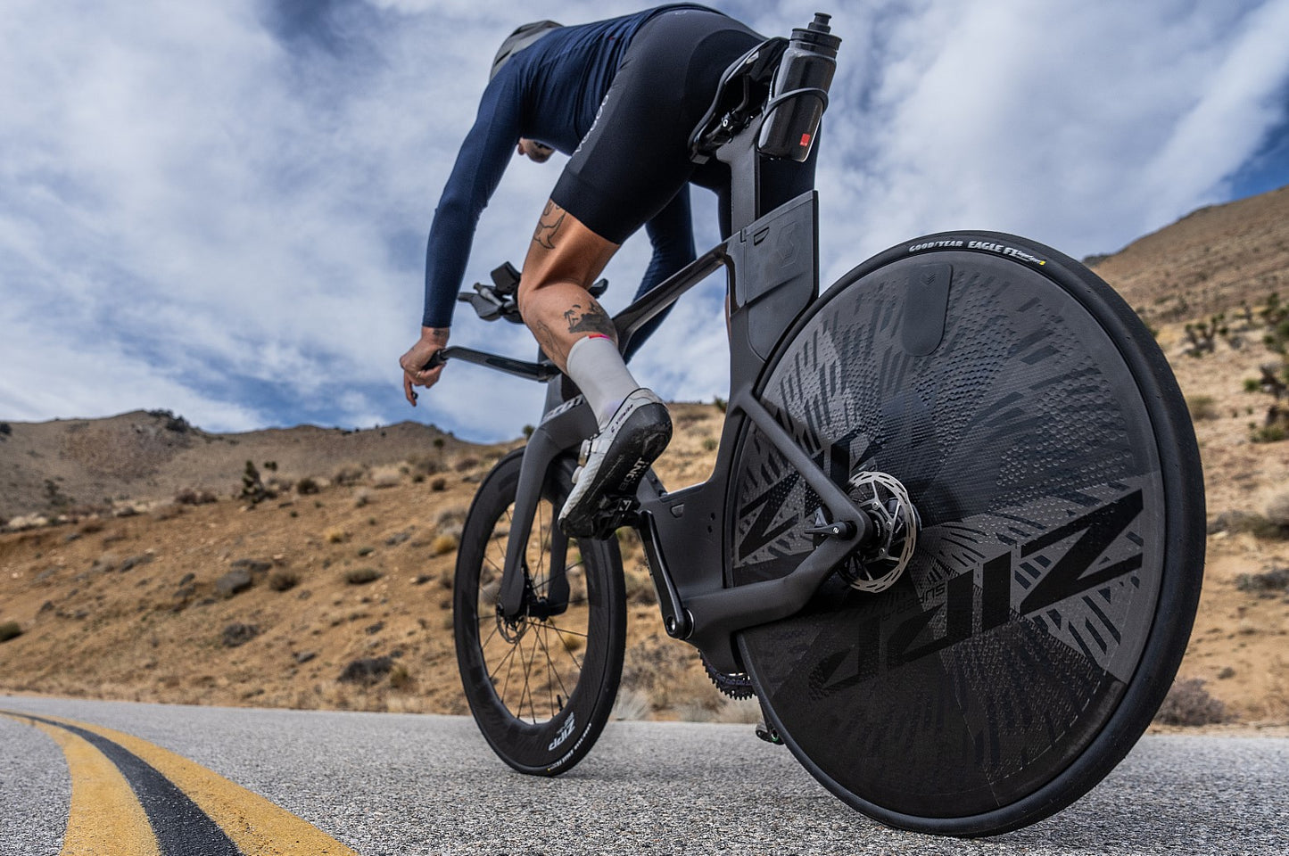 ZIPP Super-9 Tubeless Disc-Brake