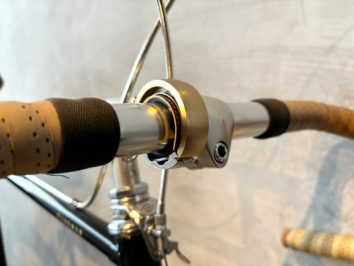 Knog Oi LUXE BELL SMALLオイ ルクス ベル スモール BLACK