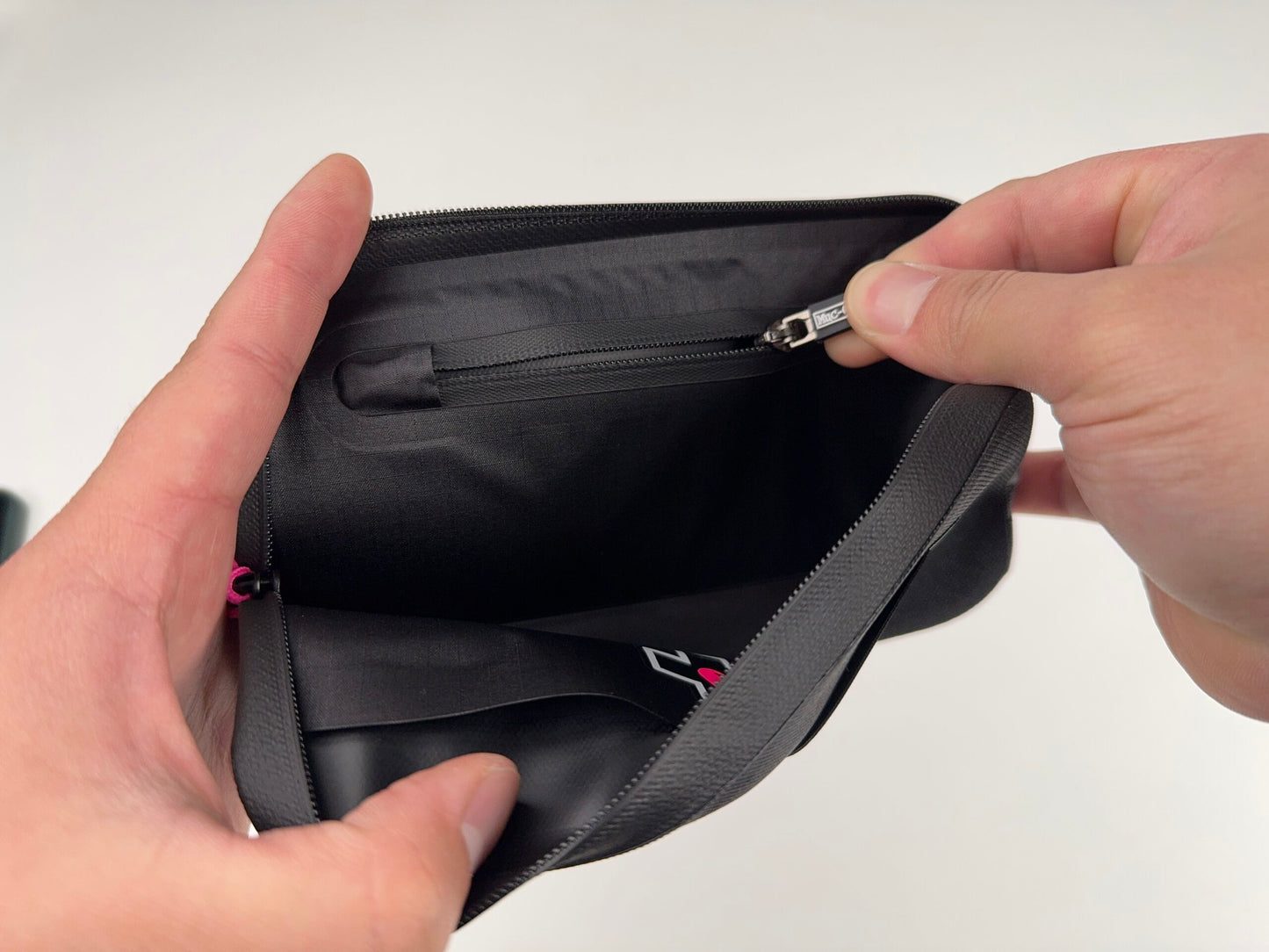 MUC-OFF RAINPROOF ESSENTIMuc-Off