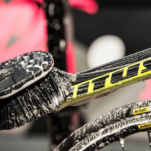 MUC-OFF SOFT WASHING BRUSH