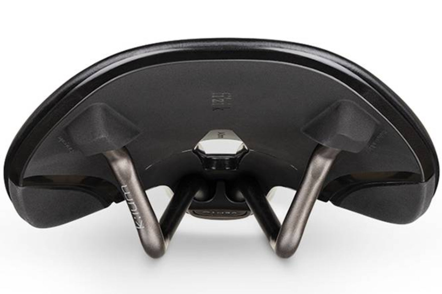 Fizik ANTARES VENTO R3 kimレール